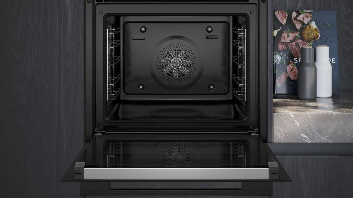 Siemens iQ700 Smarter Einbau-Backofen 60 x 60 cm Edelstahl HB774G1B1