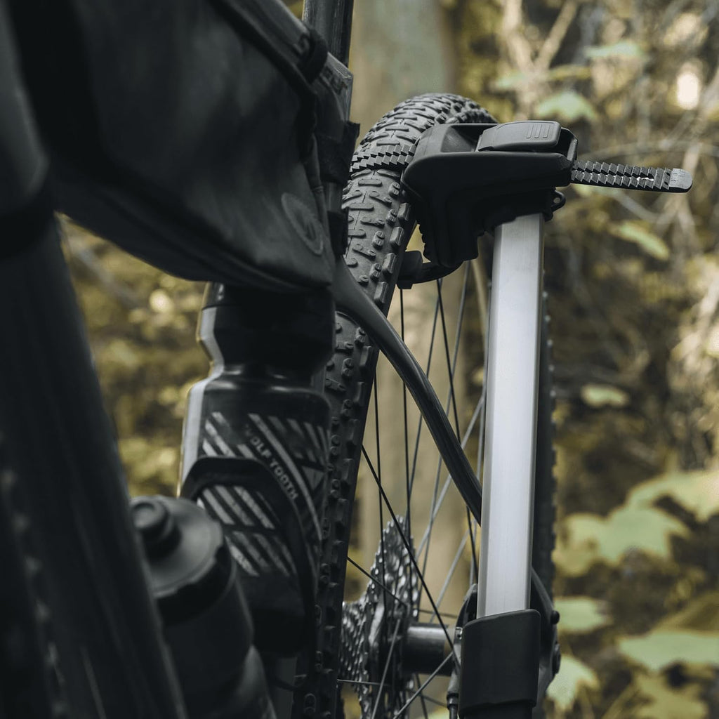 Thule Epos 979100 Fahrradträger, 3 Fahrräder, 60 kg, E-Bike, klappbar, 13-polig, Schwarz