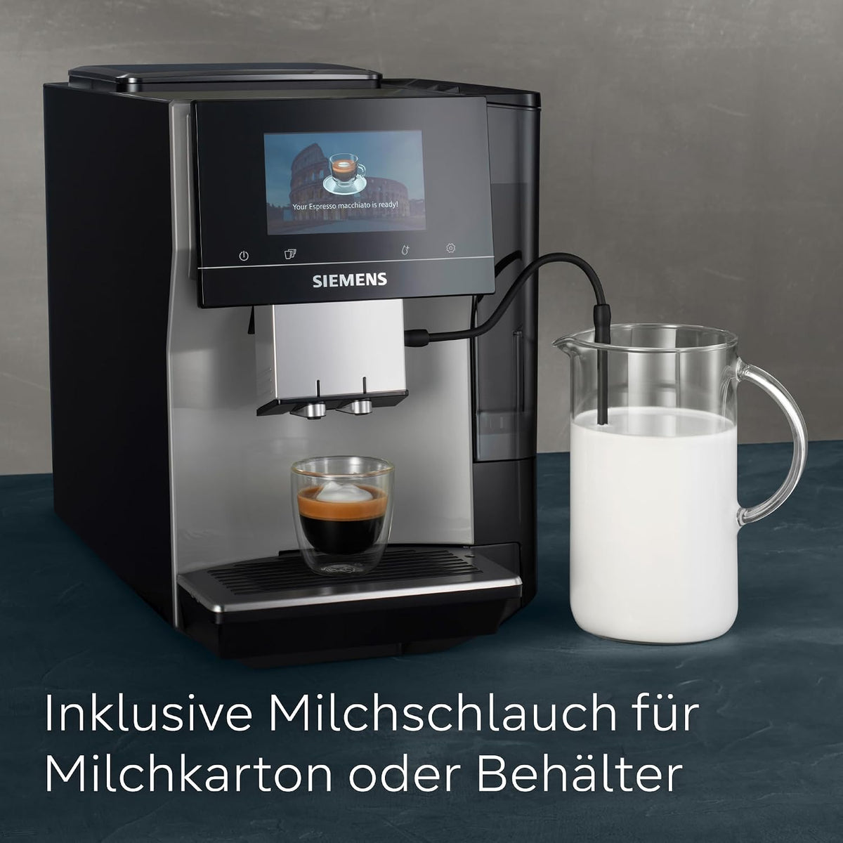 Siemens Kaffeevollautomat EQ700 classic, großes farbiges TFT-Display, 36 Heiß- und Kaltgetränke, Cold Brew, 10 Favoriten, 2-Tassen-Funktion, Steuerung per App, autom. Reinigungsystem, Silber, TP715E17