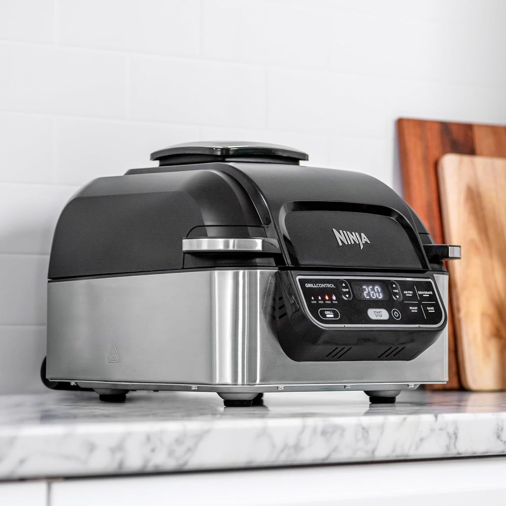 Ninja Foodi Grill & Airfryer, 5,7L Heißluftfritteuse, Air Fryer, spülmaschinenfeste Teile, 5-in-1, Schwarz/Silber AG301EU