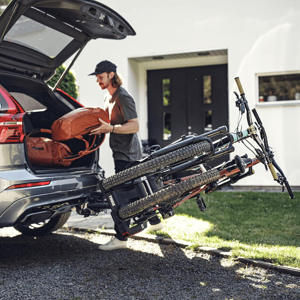 Thule EasyFold XT Bicycle Rack, Bicycle Carrier on Hitch Black/Aluminum, 2 Bikes