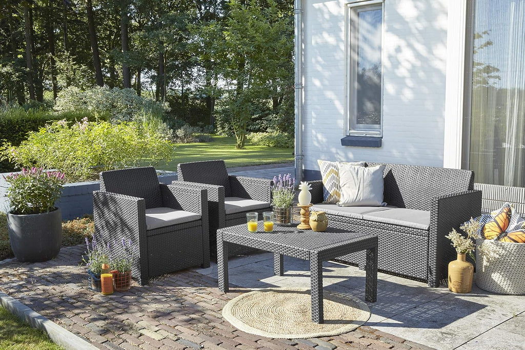 Allibert by Keter Merano Gartenmöbel Set aus Kunststoff, inkl. Sitzkissen, grau, 4-teilig, 2 Sessel, Sofa & Tisch, für Garten & Terrasse, Flache Rattanoptik