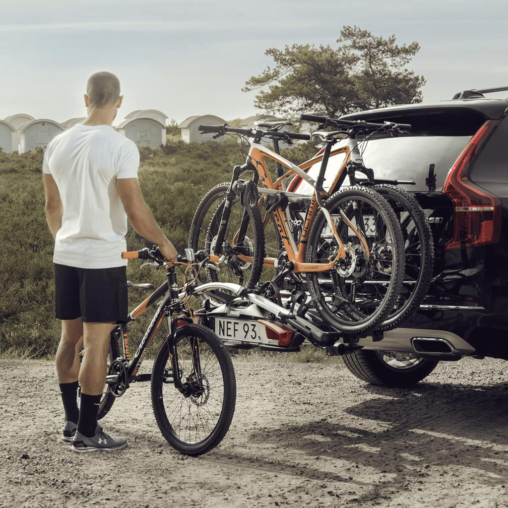 Thule VeloCompact 924003 Fahrradträger, 2 Fahrräder, 60 kg, klappbar, Anhängerkupplung, Schwarz